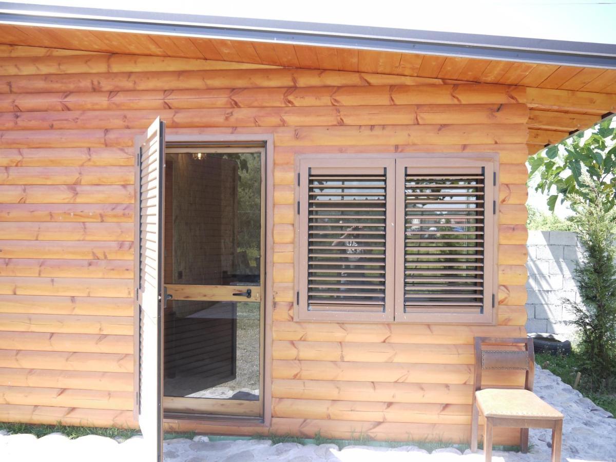 Windmill Shkodra Gesthouse Camping & Grill Exterior foto